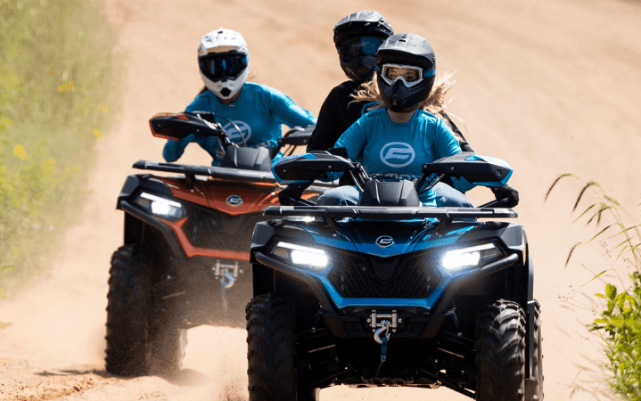 Famille VTT CFMOTO 2022