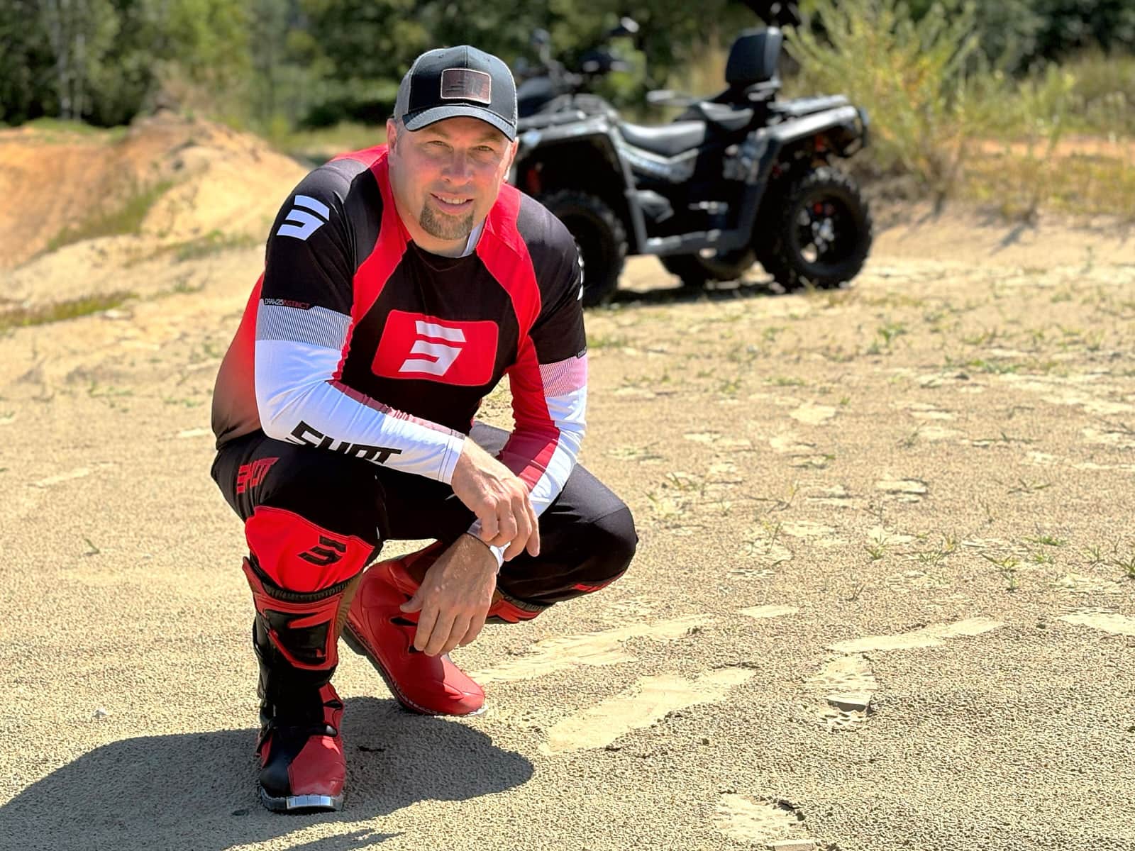 Comfort, Style, and Performance: Shot Race Gear’s Winning Duo with the Draw Collection