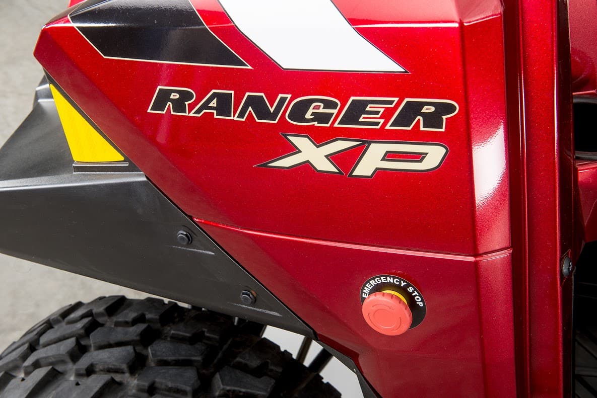 Des robots vont conduire un Polaris Ranger au DARPA Robotics Challenge