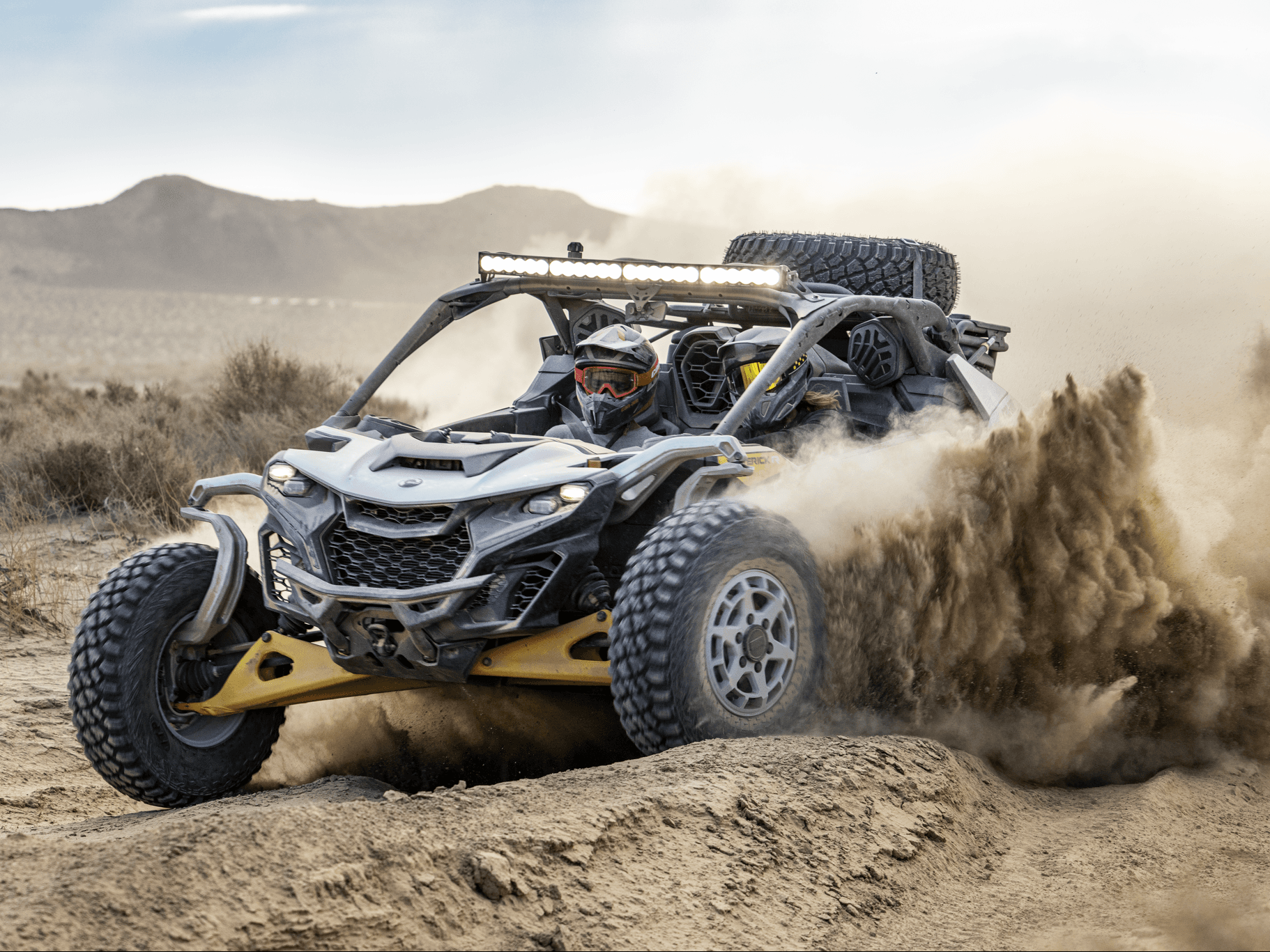 Nouveau Can-Am Maverick R – Un quad pour les dominer tous ?