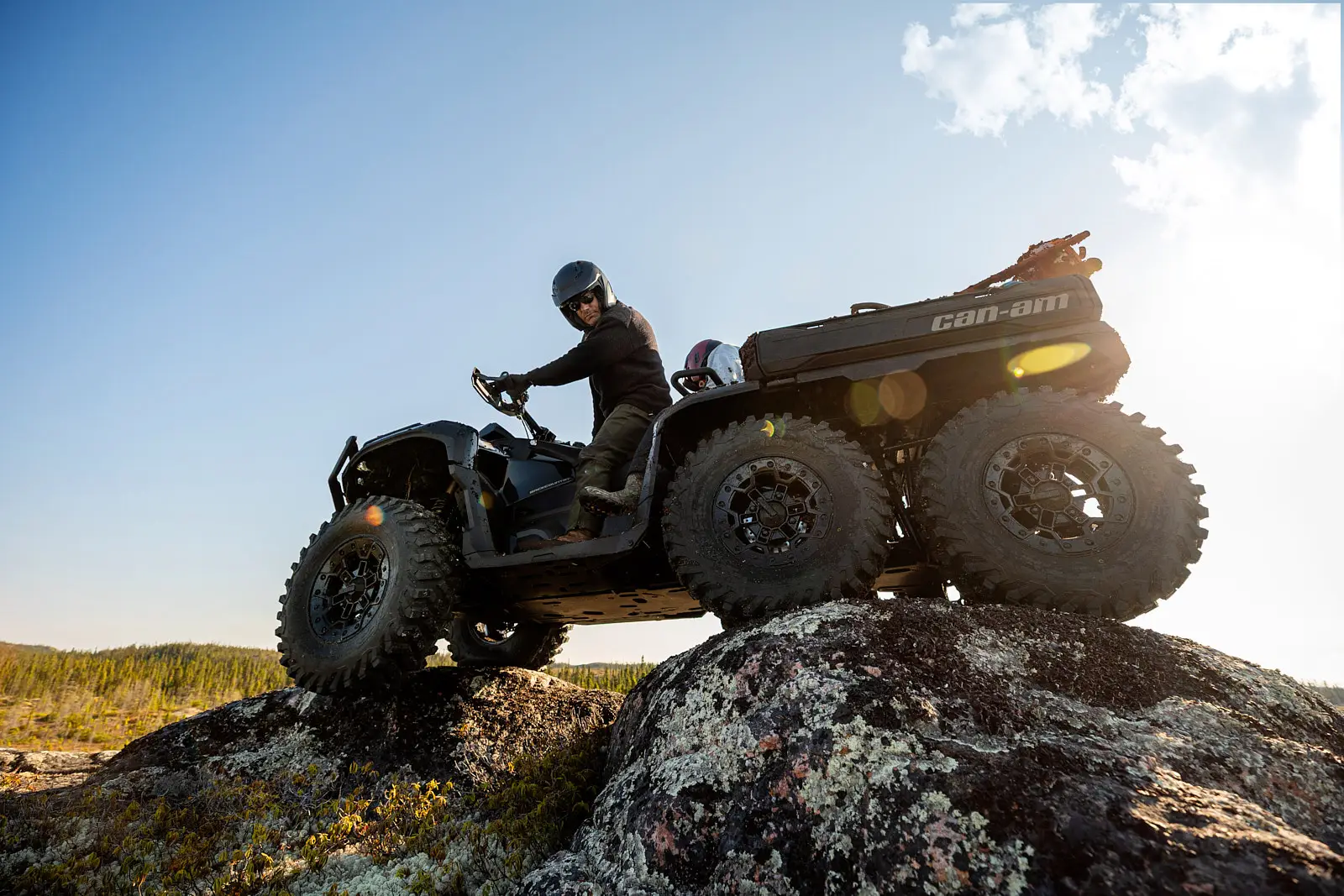 Can-Am Outlander 6×6 2026: The Utility ATV Ready for Extreme Tasks