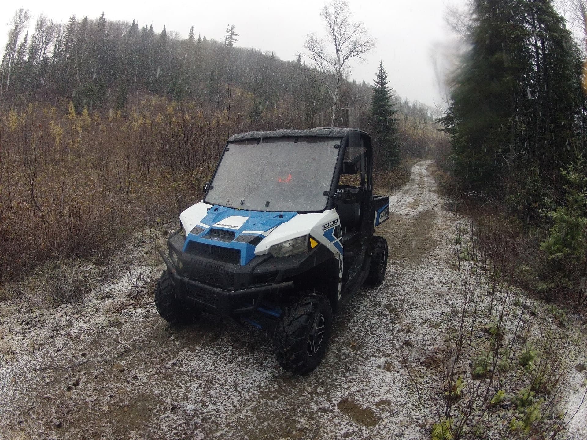 Polaris Ranger XP 1000 EPS - Parfait compagnon de randonnée ou de chasse