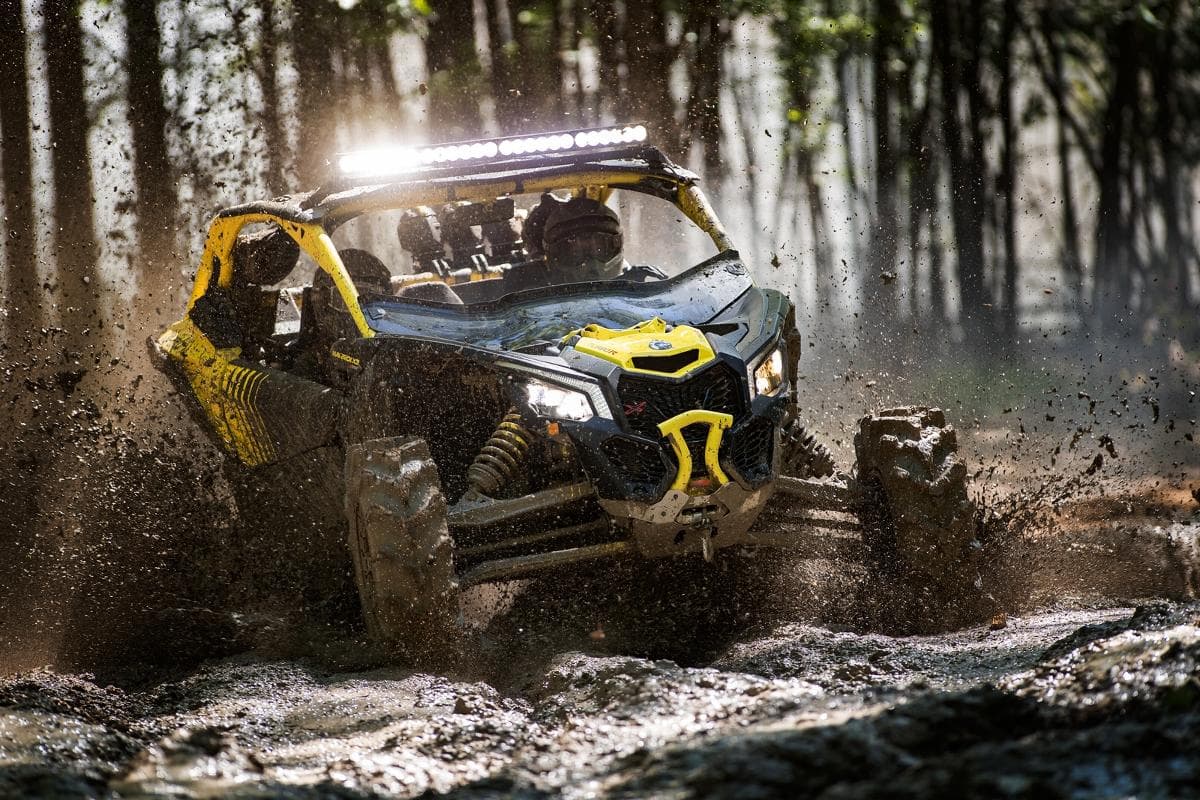 BRP lance 5 nouveaux véhicules basés sur sa plateforme Maverick X3