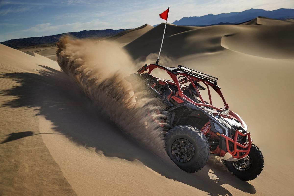 BRP lance 5 nouveaux véhicules basés sur sa plateforme Maverick X3