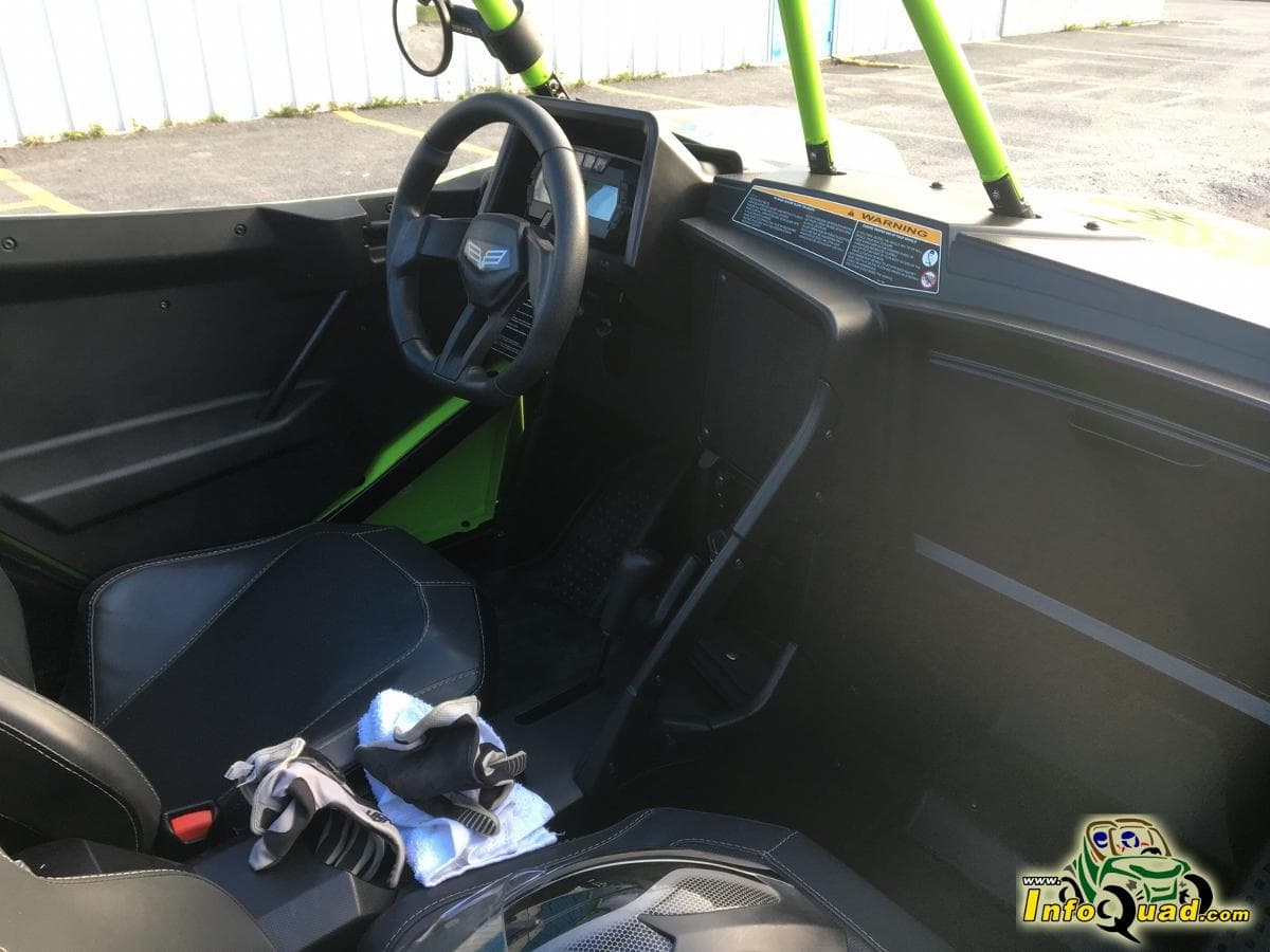 Bilan d’essai court terme du Wildcat XX 2018 : Le retour du chat ! Arctic Cat Textron côte à côte