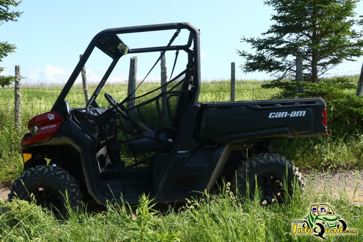 Essai court terme Can-Am Defender HD8 DPS – Un véhicule de travail efficace - VTT - Quads - Quadistes - côte à côte