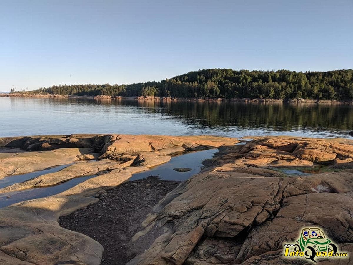 Le grand tour du fleuve - VTT - Quads - Quadistes - côte à côte
