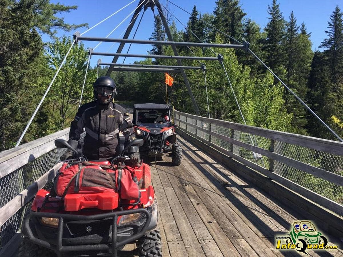 Le grand tour du fleuve - VTT - Quads - Quadistes - côte à côte