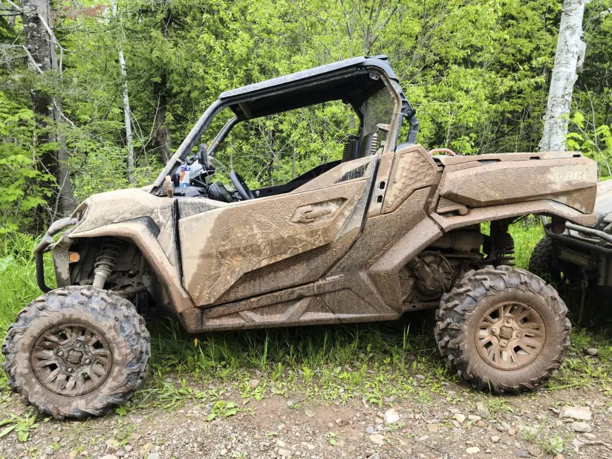 commander xt 1000r
