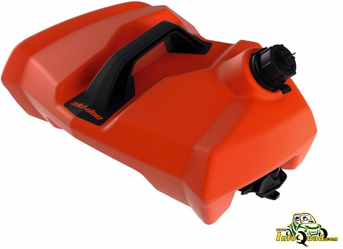 Essai du couvre-coffre arrière pour Maverick Trail quad Essai du couvre-coffre arrière pour Maverick Trail quad