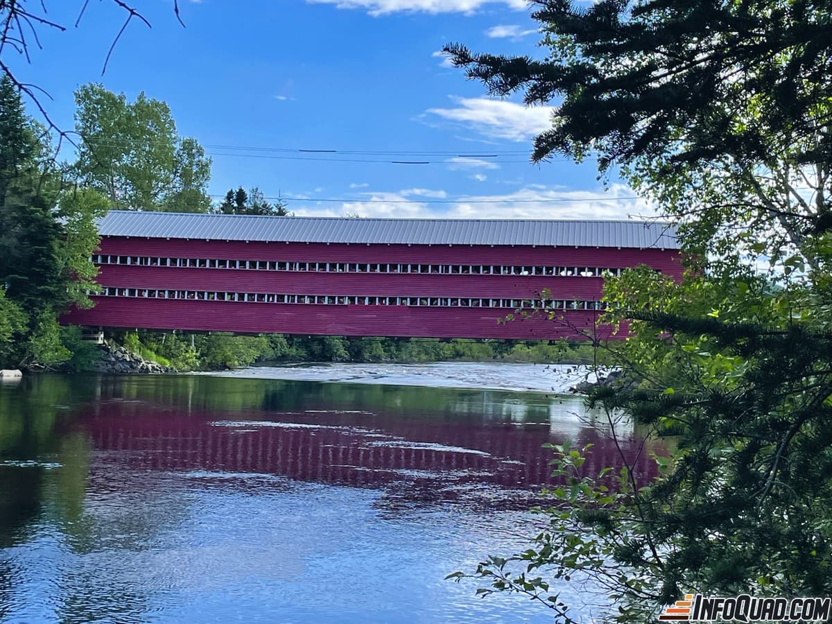 Le pont couvert Ducharme est un monument historique
