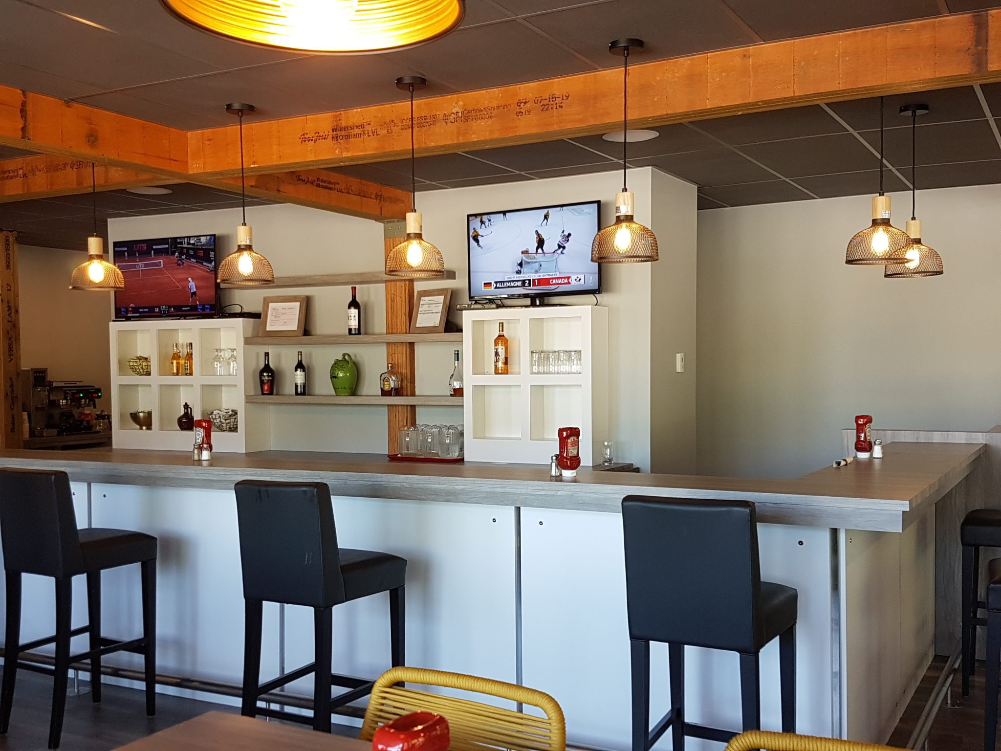 Restaurant Pastali PointeàlaCroix Magazine