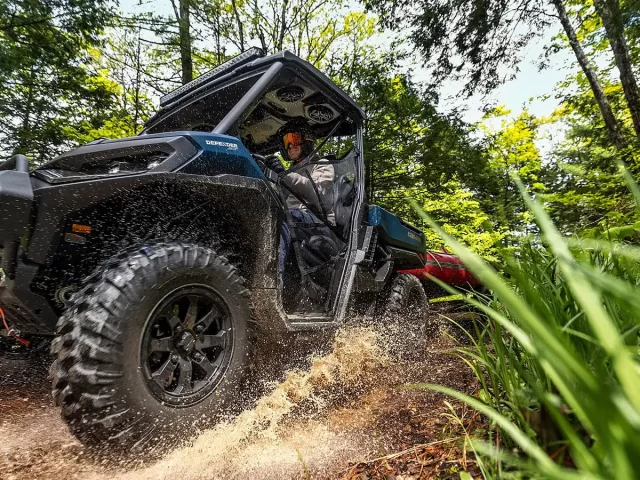 can-am defender hd11 2026